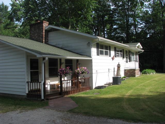 260 West Giles Road Muskegon, MI 49445 - Photo 5 of 19 Additional Photo