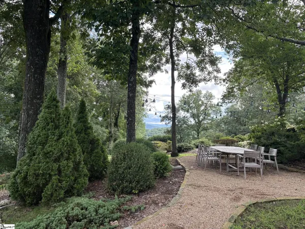 $820,000 | 15 Grosbeak Way, Landrum, SC 29356