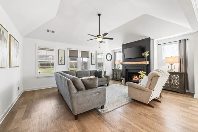 $674,000 | 3015 Shandor St Spring Hill, Spring Hill, TN 37174