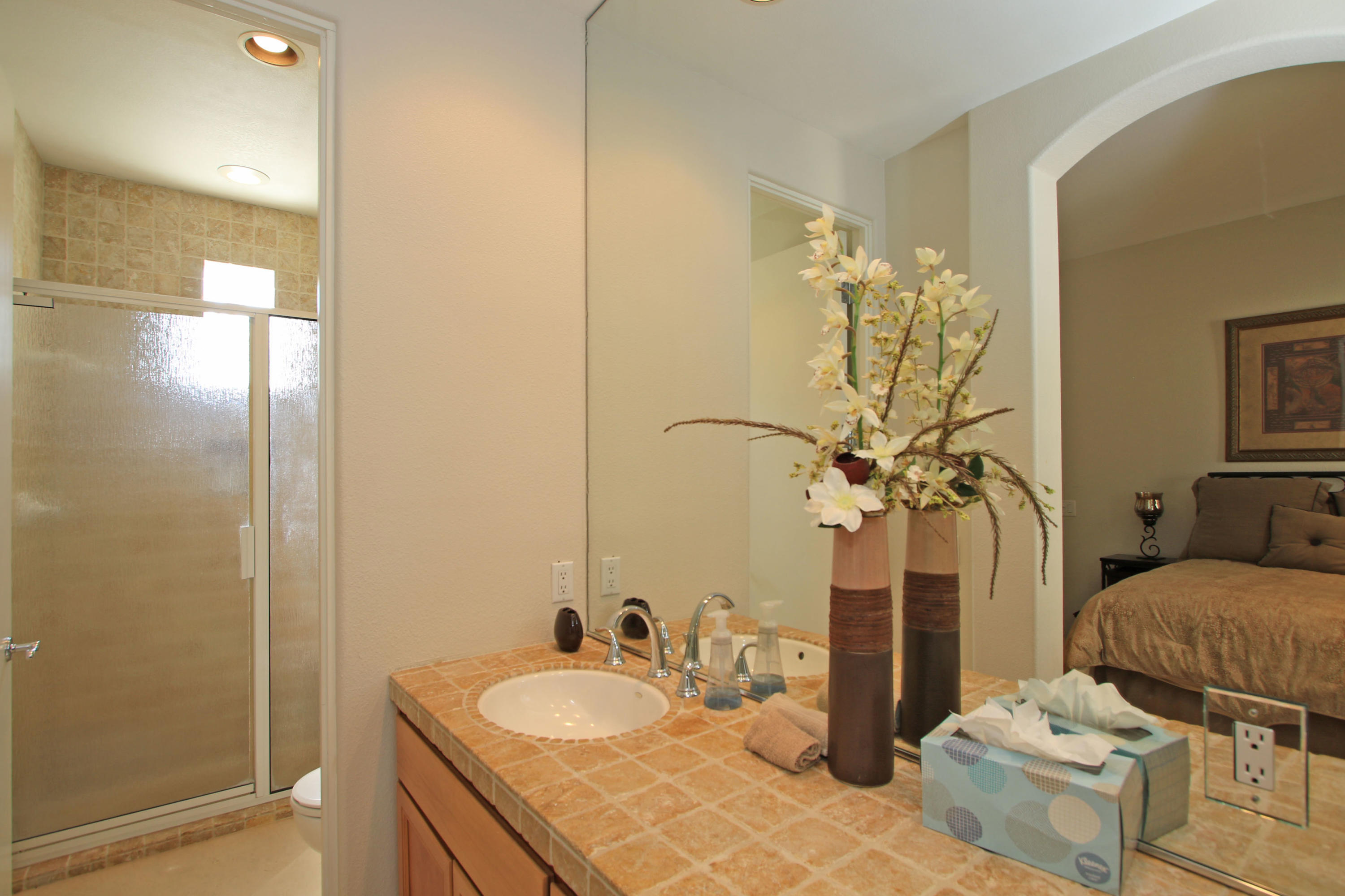 130 Loch Lomond Road Rancho Mirage, CA 92270 - Photo 36 of 65 Casita Bath