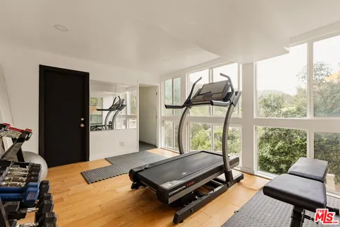 $2,149,000 | 1311 Braeridge Drive, Beverly Hills, CA 90210