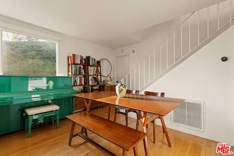 $2,149,000 | 1311 Braeridge Drive, Beverly Hills, CA 90210