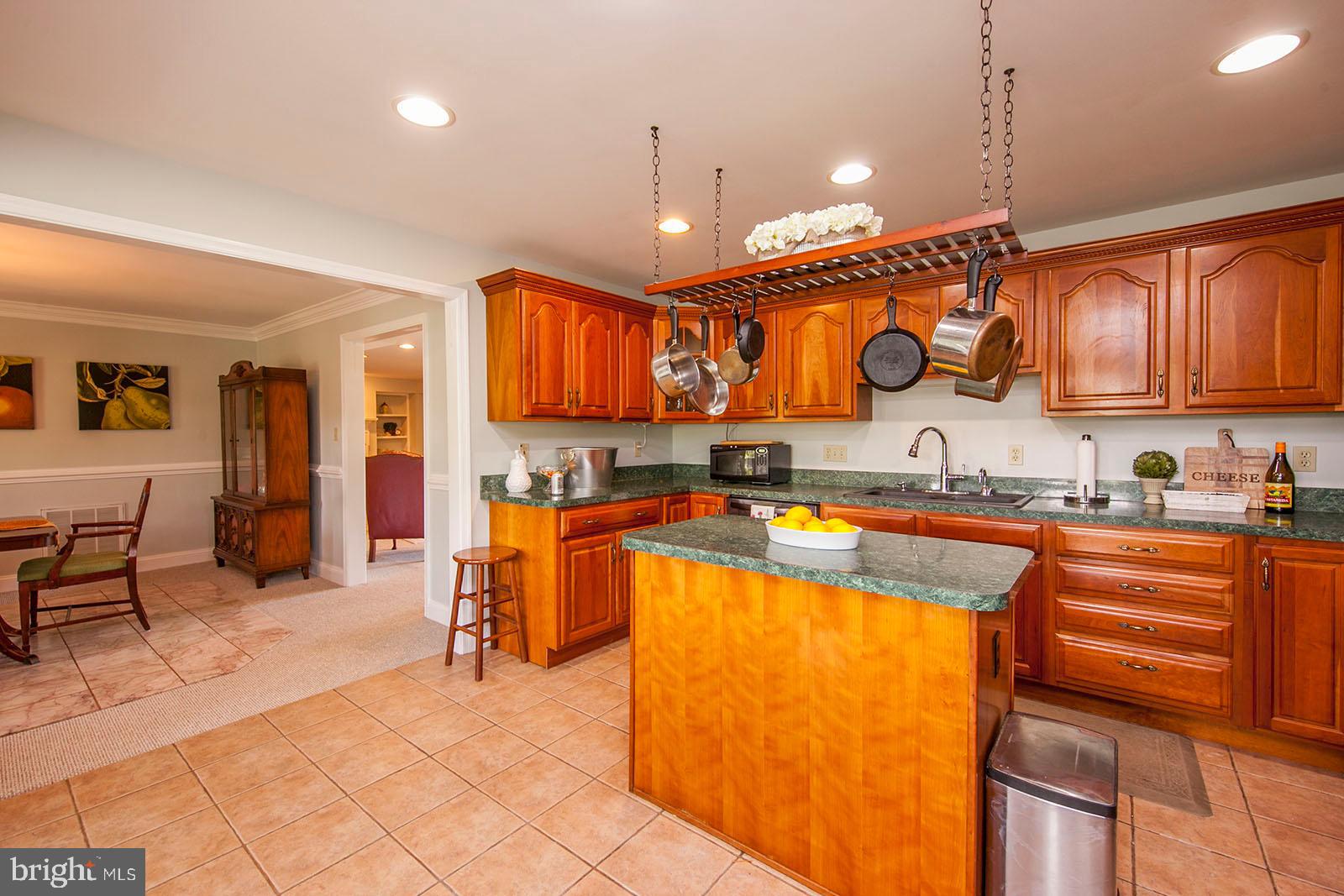 1379 Cedar Grove Road Winchester, VA 22603 - Photo 10 of 57 Kitchen