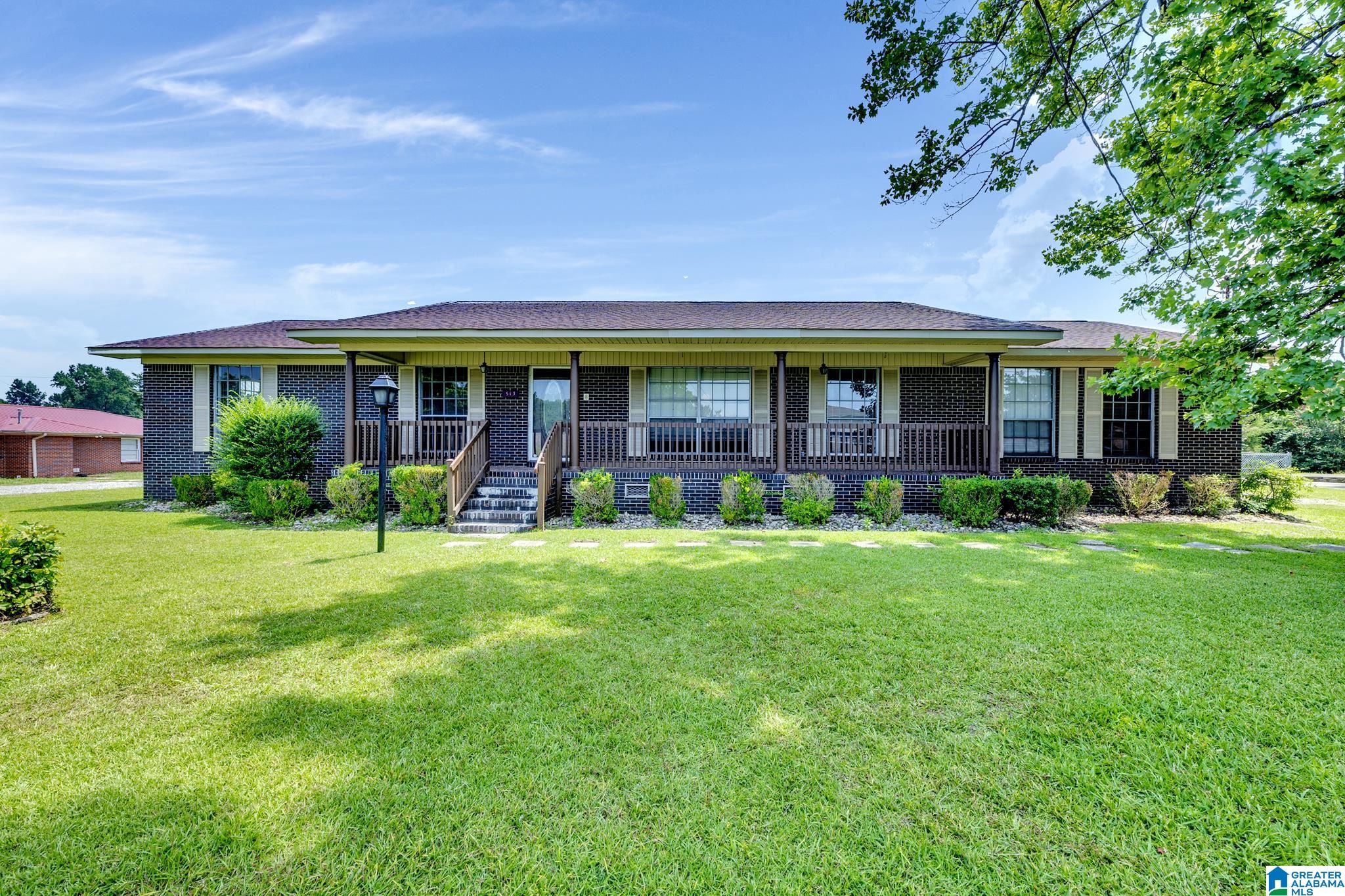 513 9th Terrace Pleasant Grove, AL 35127 - Photo 1 of 29