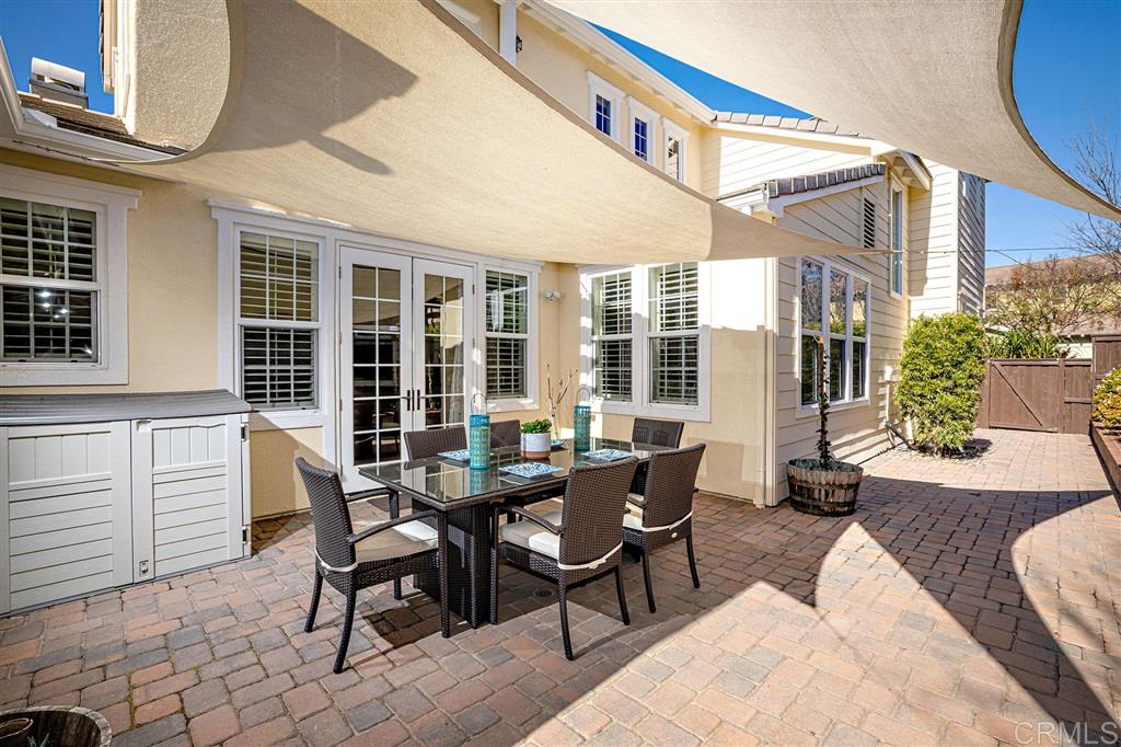 2721 Paradise Road Carlsbad, CA 92009 - Photo 15 of 25 Gallery Image 15