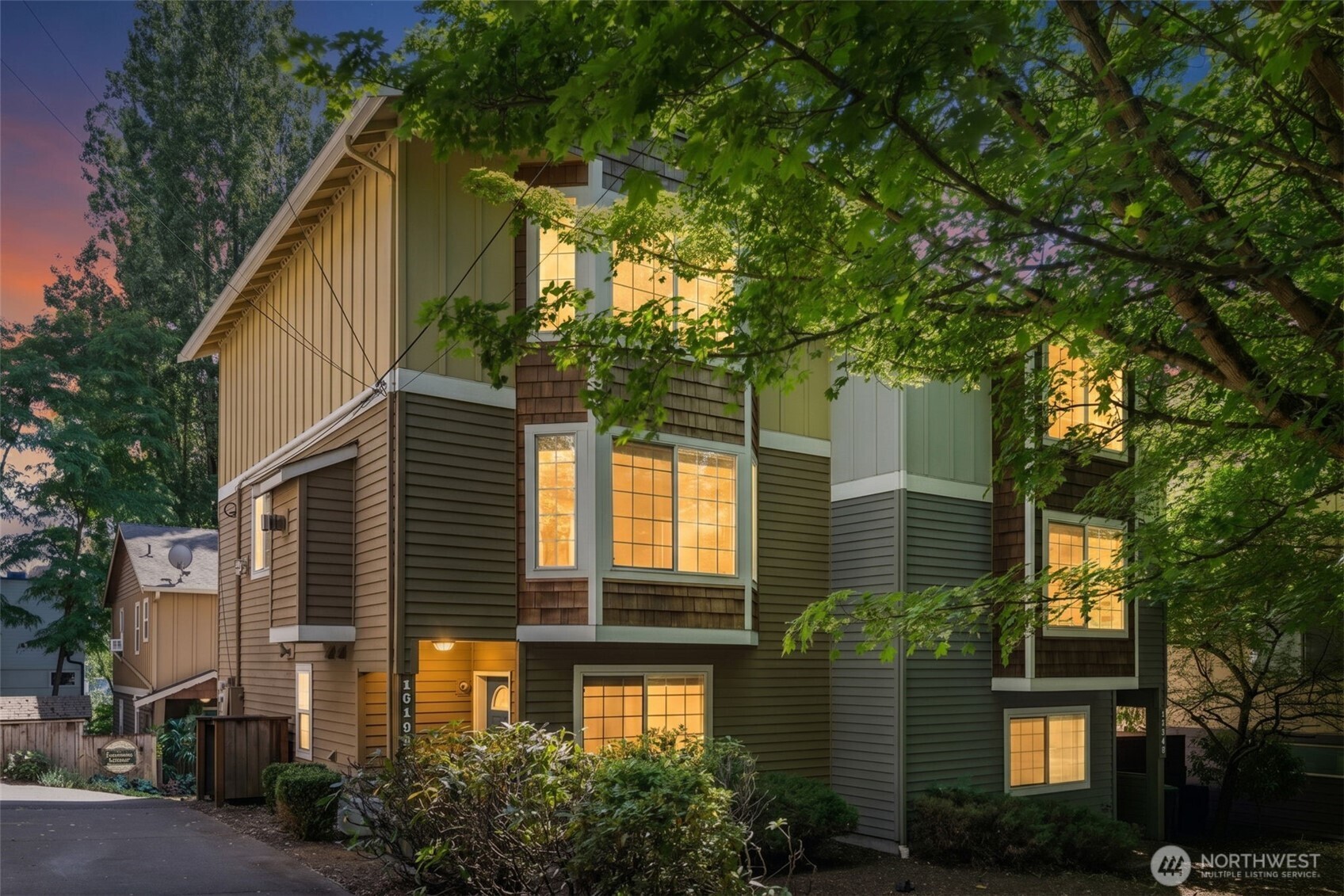 1619 South Weller Street, Unit A Seattle, WA 98144 - Photo 1 of 29