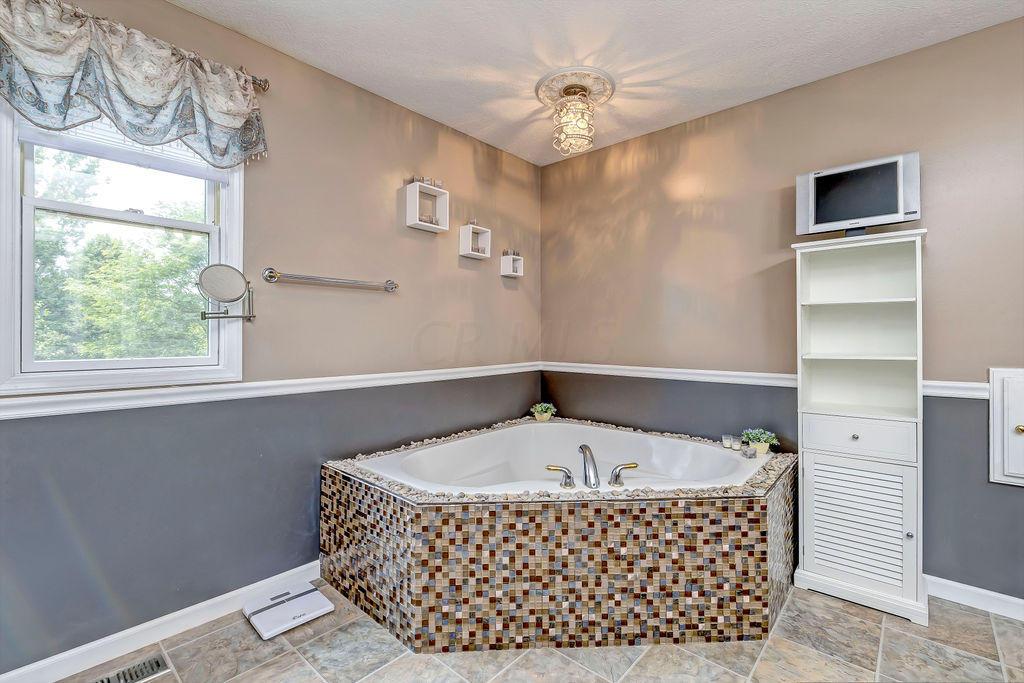 3891 Fry Road Ostrander, OH 43061 - Photo 21 of 49 Gallery Image 21