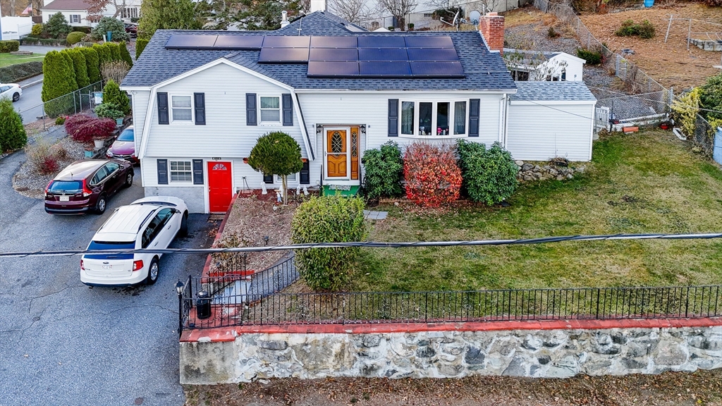439 Butman Road Lowell, MA 01852 - Photo 1 of 42 Gallery Image 1