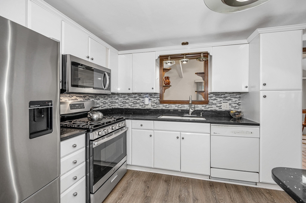 439 Butman Road Lowell, MA 01852 - Photo 11 of 42 Gallery Image 11