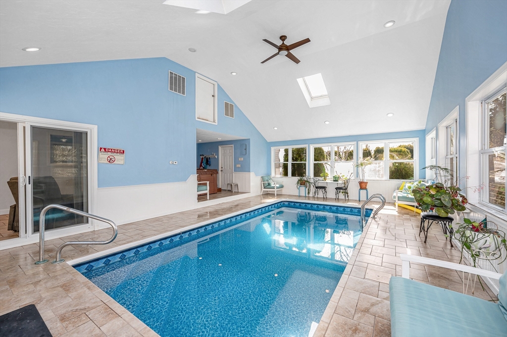 439 Butman Road Lowell, MA 01852 - Photo 15 of 42 Gallery Image 15