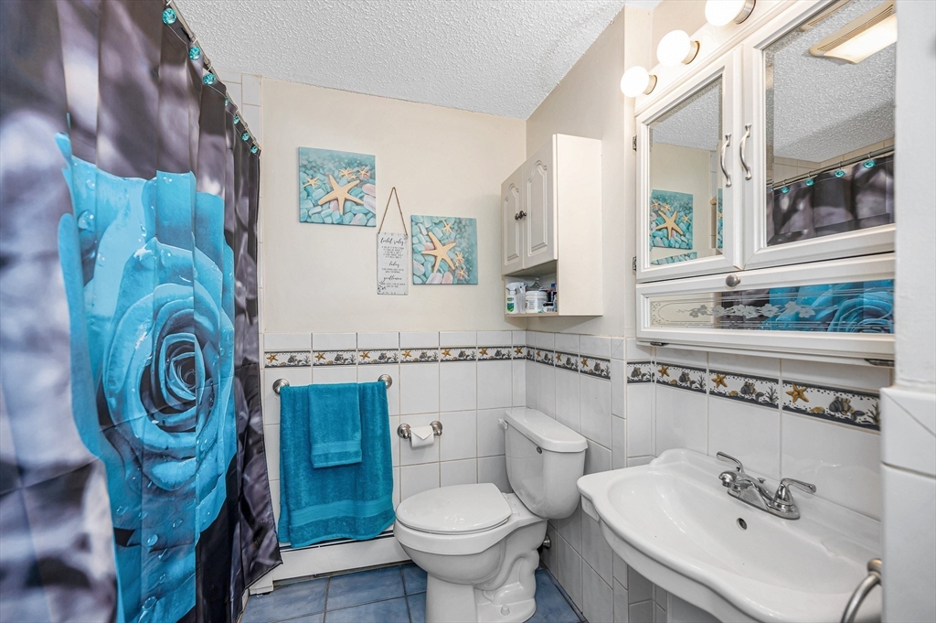 439 Butman Road Lowell, MA 01852 - Photo 20 of 42 Gallery Image 20