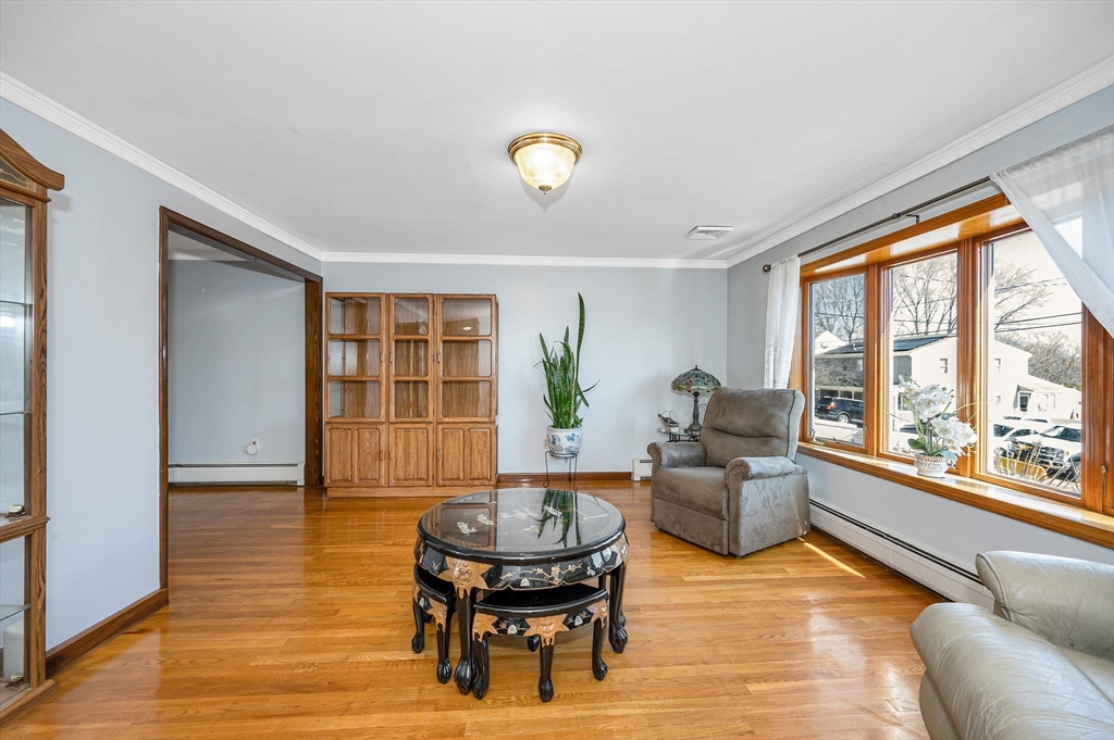 439 Butman Road Lowell, MA 01852 - Photo 3 of 42 Gallery Image 3