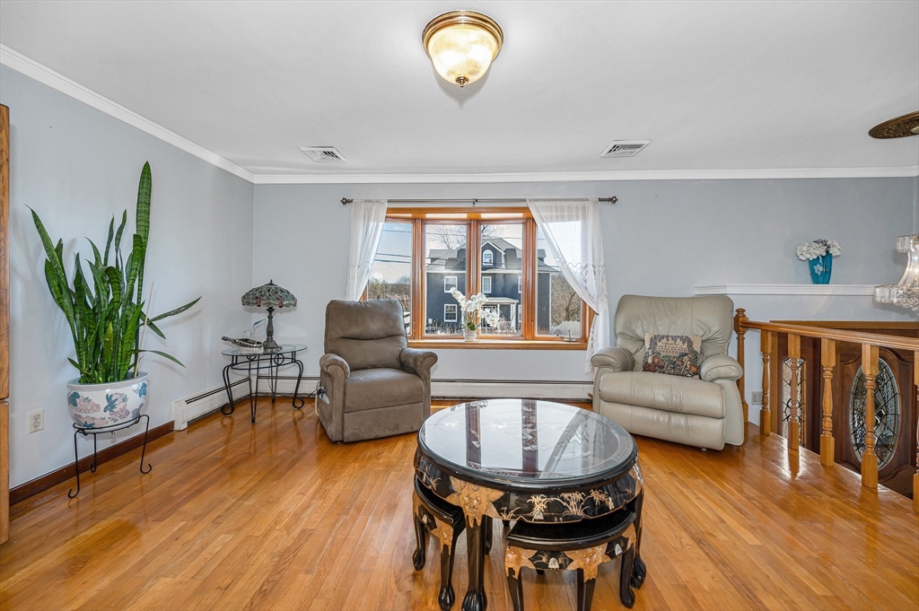439 Butman Road Lowell, MA 01852 - Photo 4 of 42 Gallery Image 4