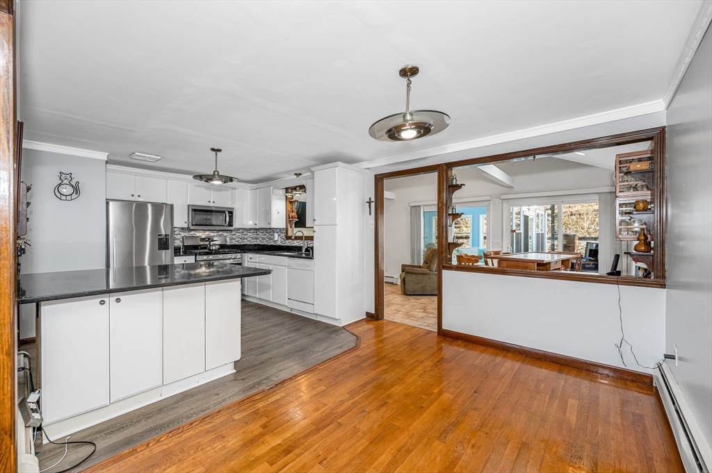 439 Butman Road Lowell, MA 01852 - Photo 7 of 42 Gallery Image 7