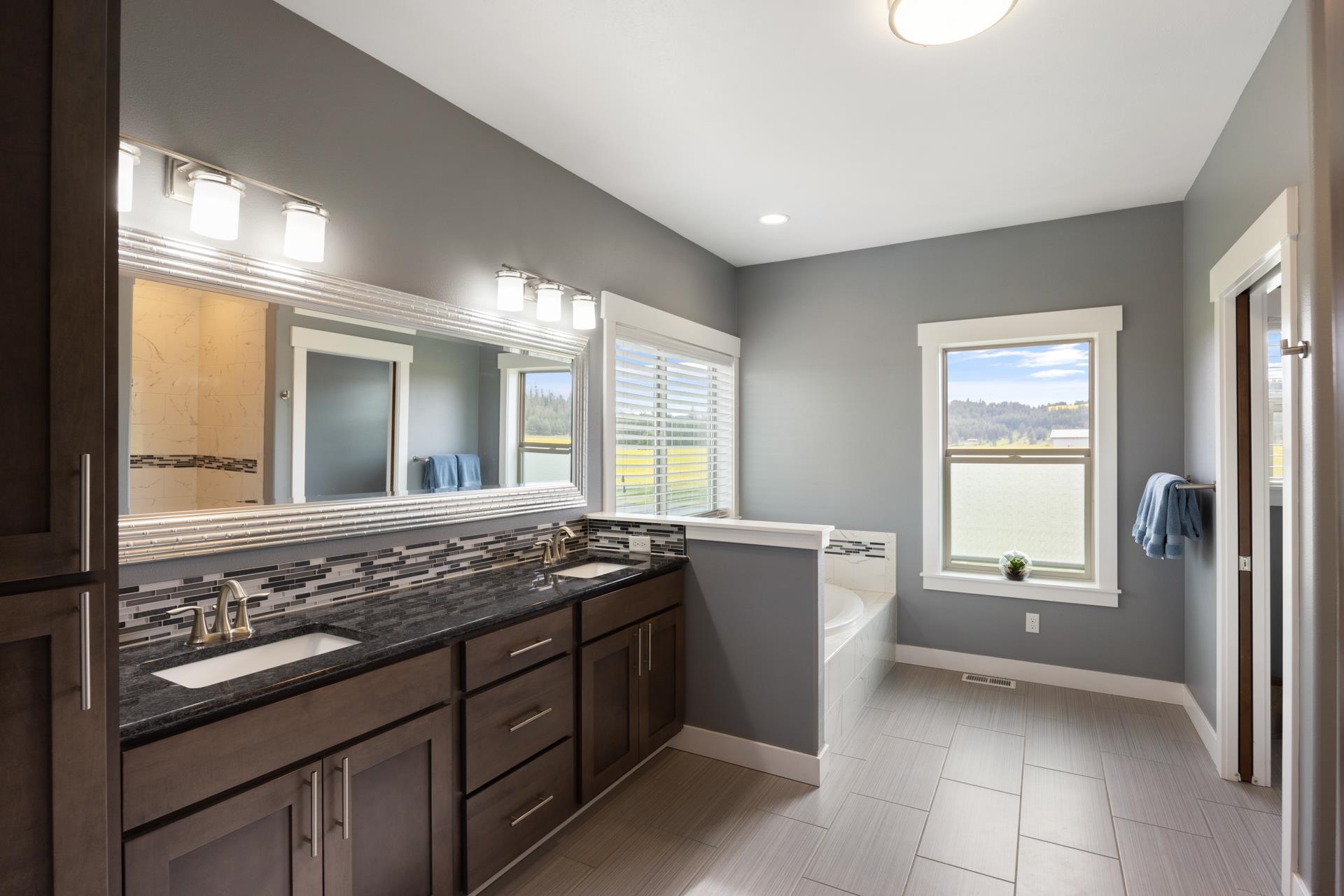 2702 West Monroe Road Spokane, WA 99208 - Photo 20 of 50 Gallery Image 20