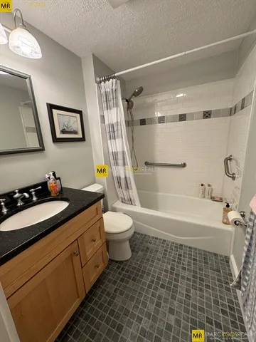 $6,100 | 437 Marlborough Street, Unit 12, Boston, MA 02115