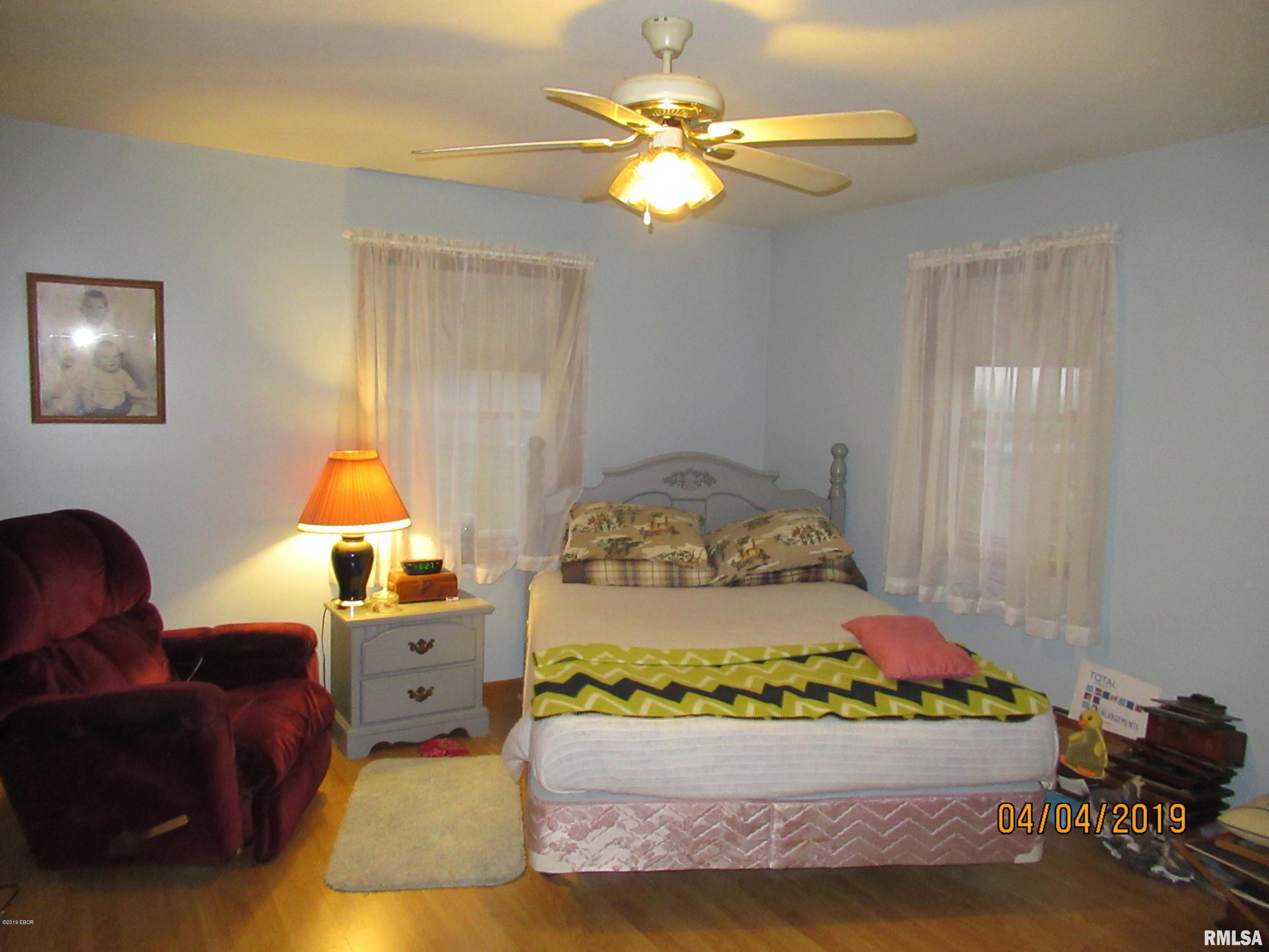 98 East Church Street Raleigh, IL 62977 - Photo 17 of 38