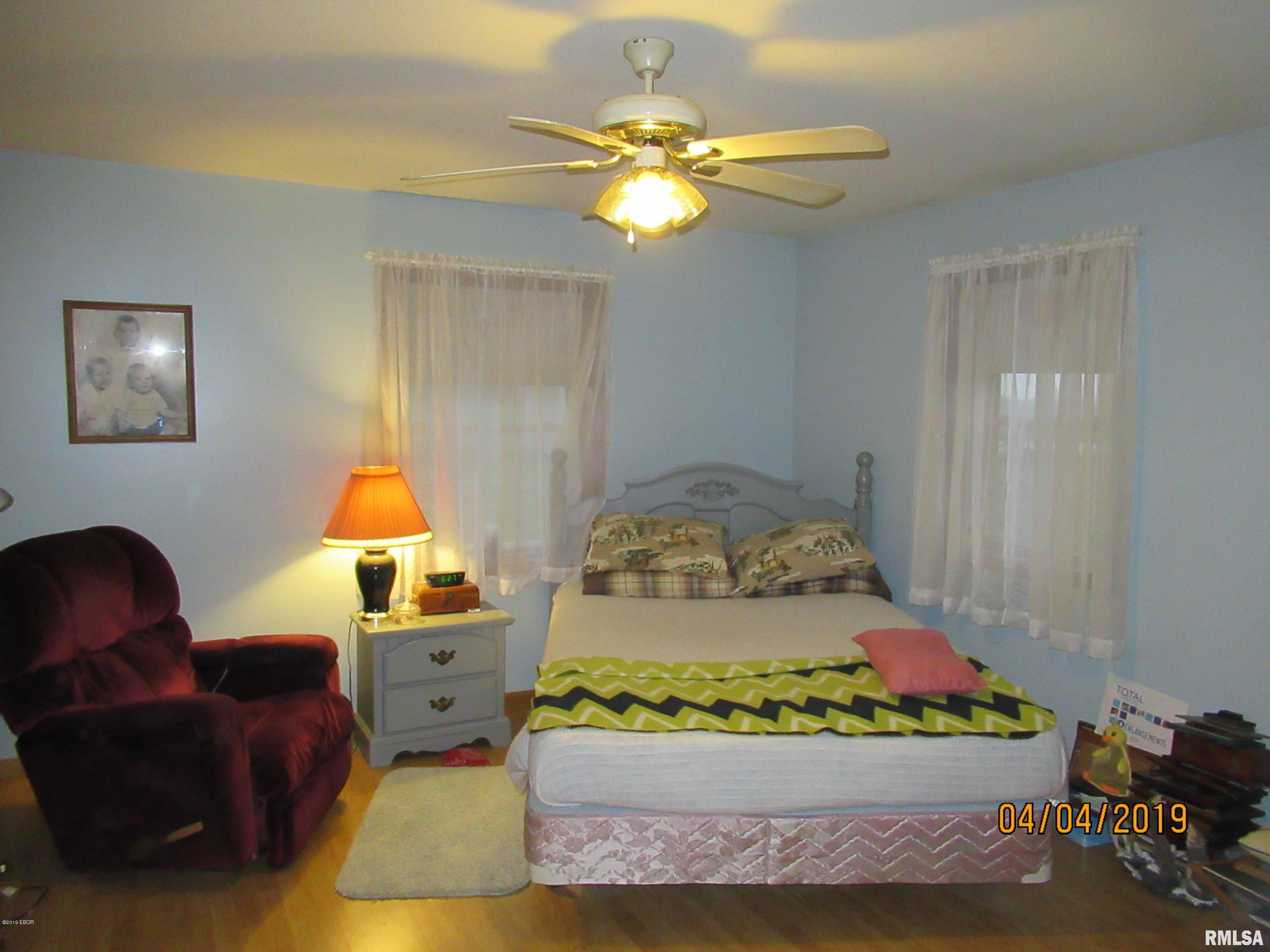 98 East Church Street Raleigh, IL 62977 - Photo 26 of 38