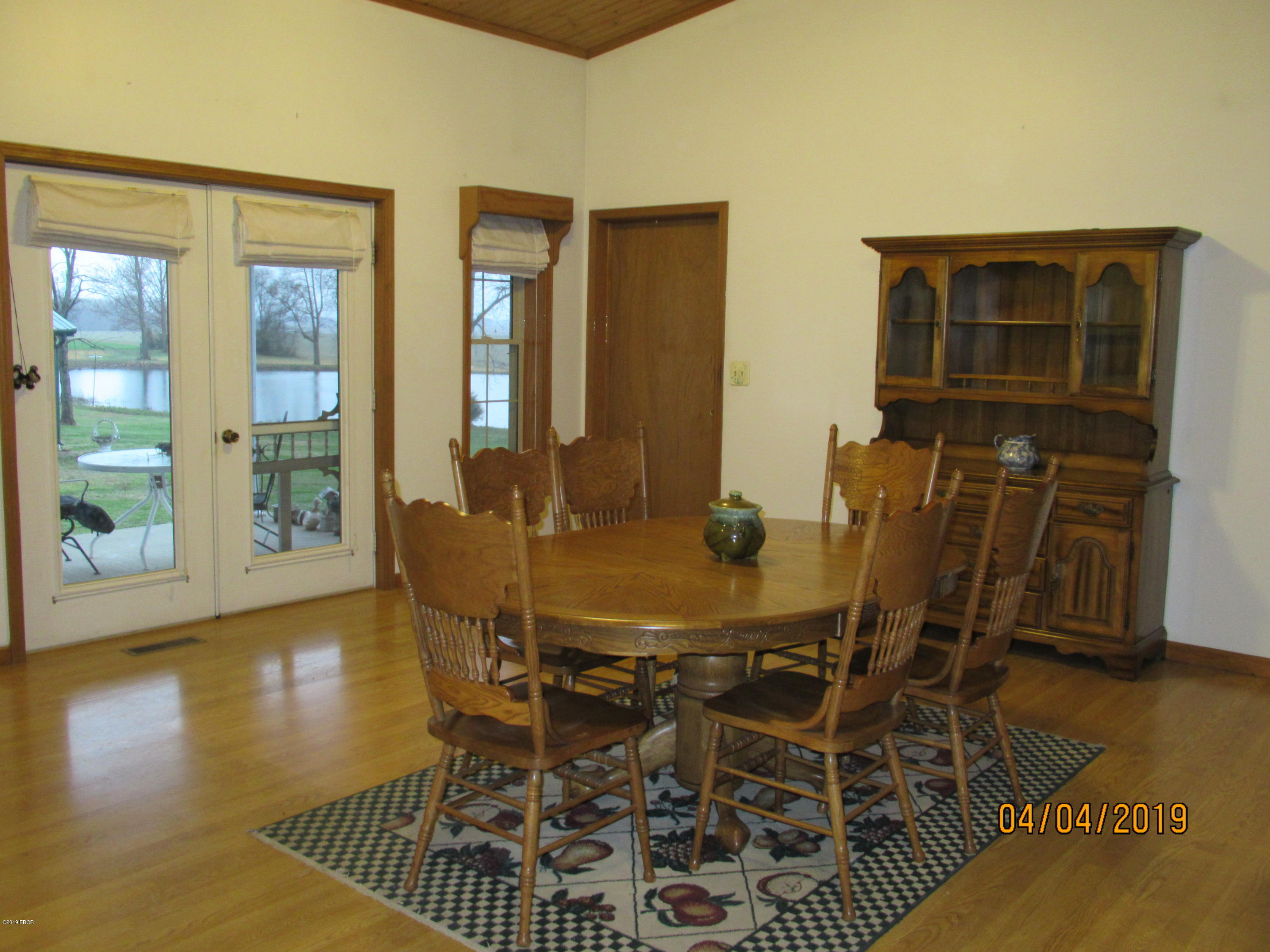 98 East Church Street Raleigh, IL 62977 - Photo 10 of 38