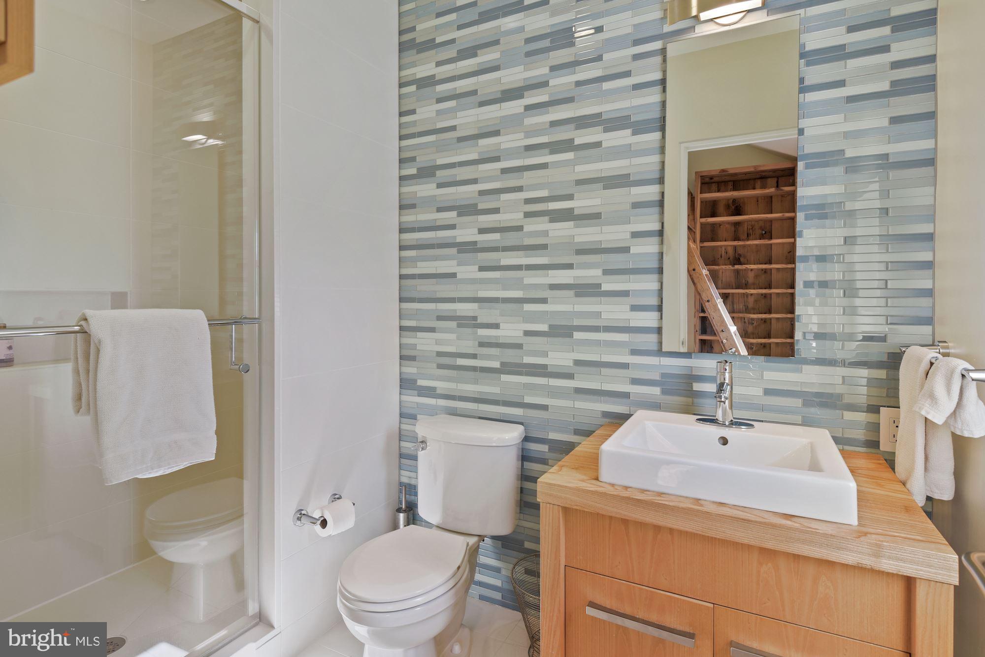 6301 West Halbert Road Bethesda, MD 20817 - Photo 39 of 55 2nd Floor Bedroom attached Bathroom