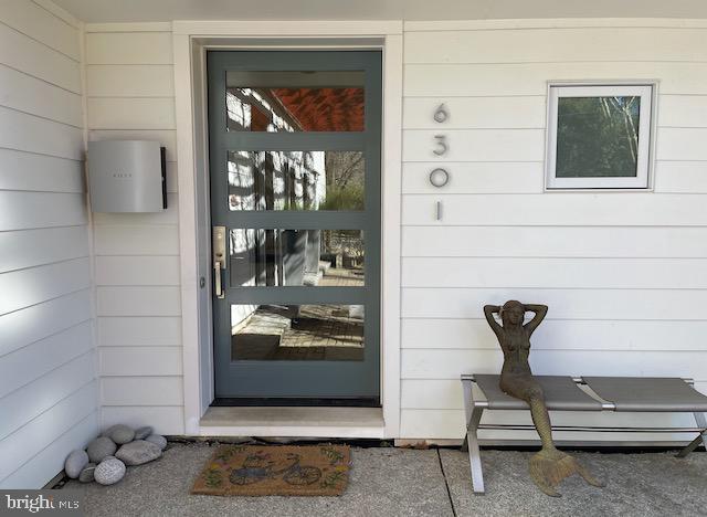 6301 West Halbert Road Bethesda, MD 20817 - Photo 7 of 55