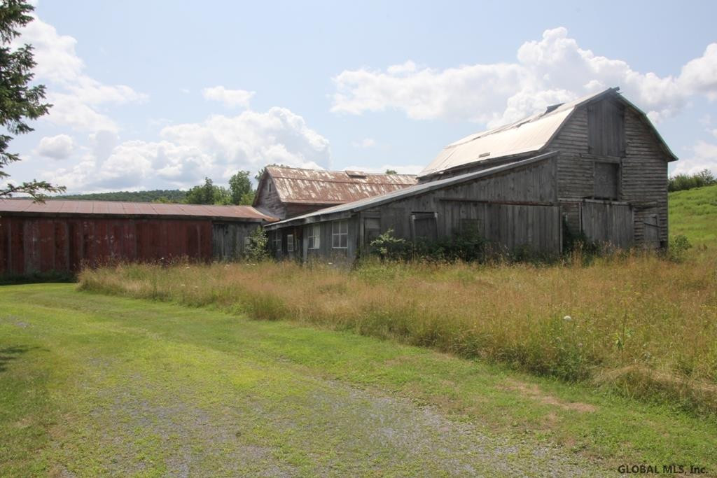 105 Hill Road Cobleskill, NY 12043 - Photo 5 of 26 Photo 5