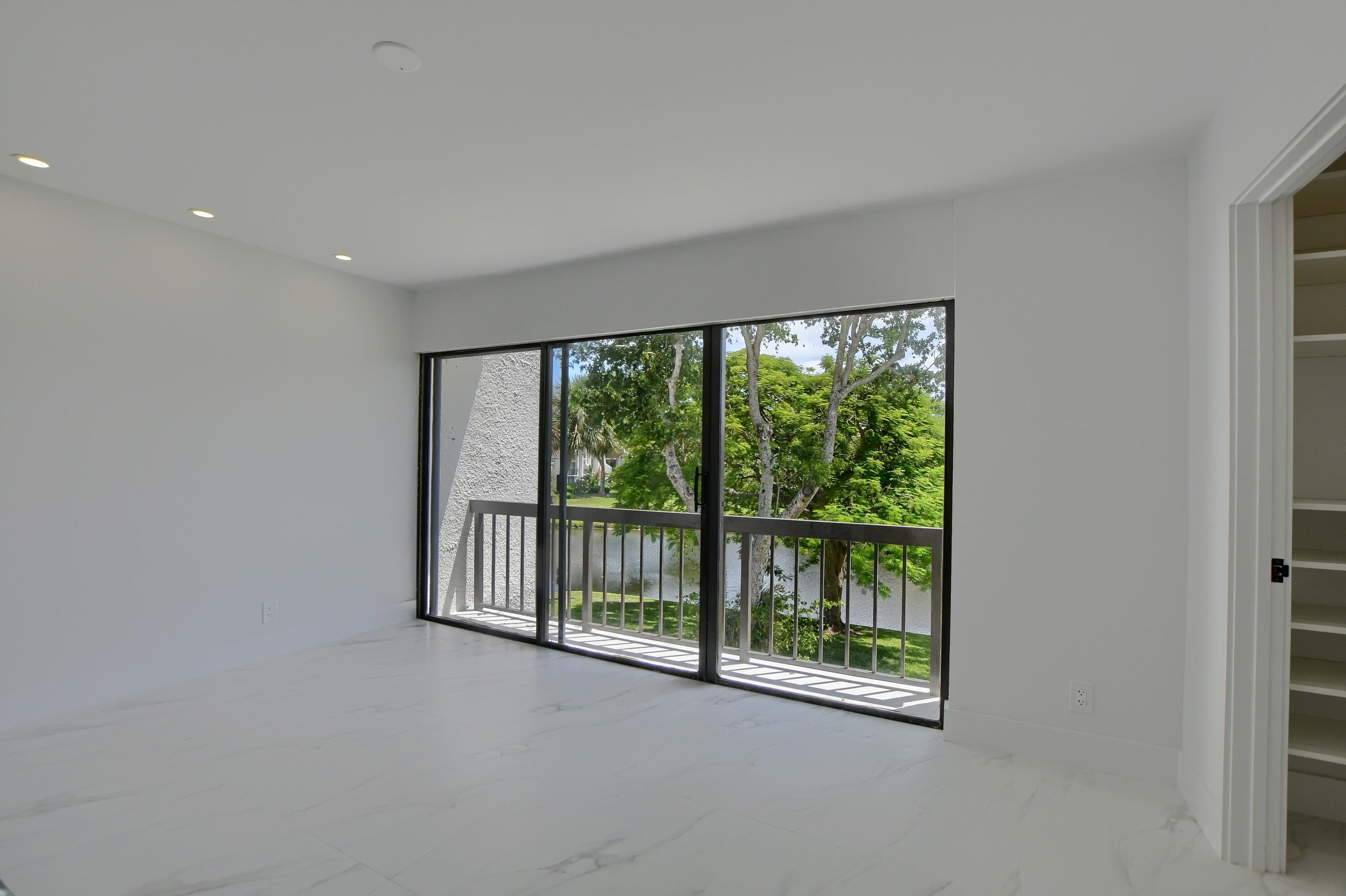 904 Bridgewood Place Boca Raton, FL 33434 - Photo 20 of 23 09_ebf_3575-hdr(5)