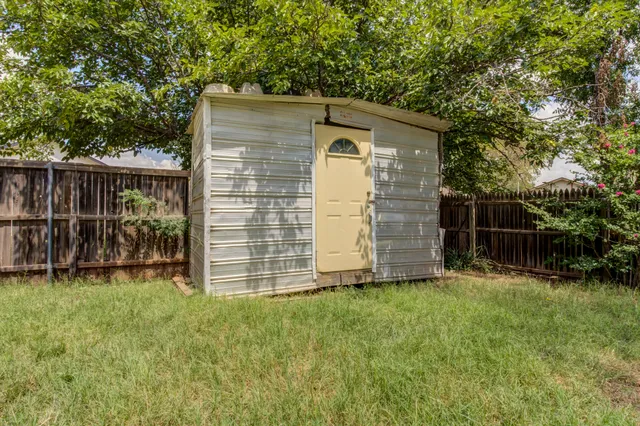 $130,000 | 9125 Belton Drive, Lubbock, TX 79423