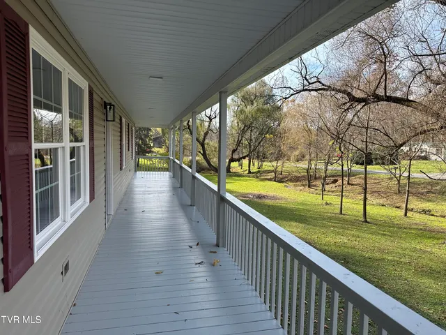 $259,000 | 29184 Tobias Drive, Meadowview, VA 24361