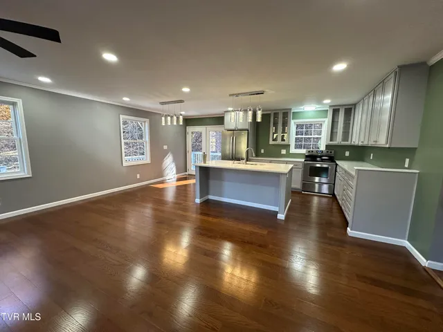 $259,000 | 29184 Tobias Drive, Meadowview, VA 24361