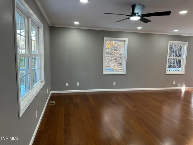 $259,000 | 29184 Tobias Drive, Meadowview, VA 24361