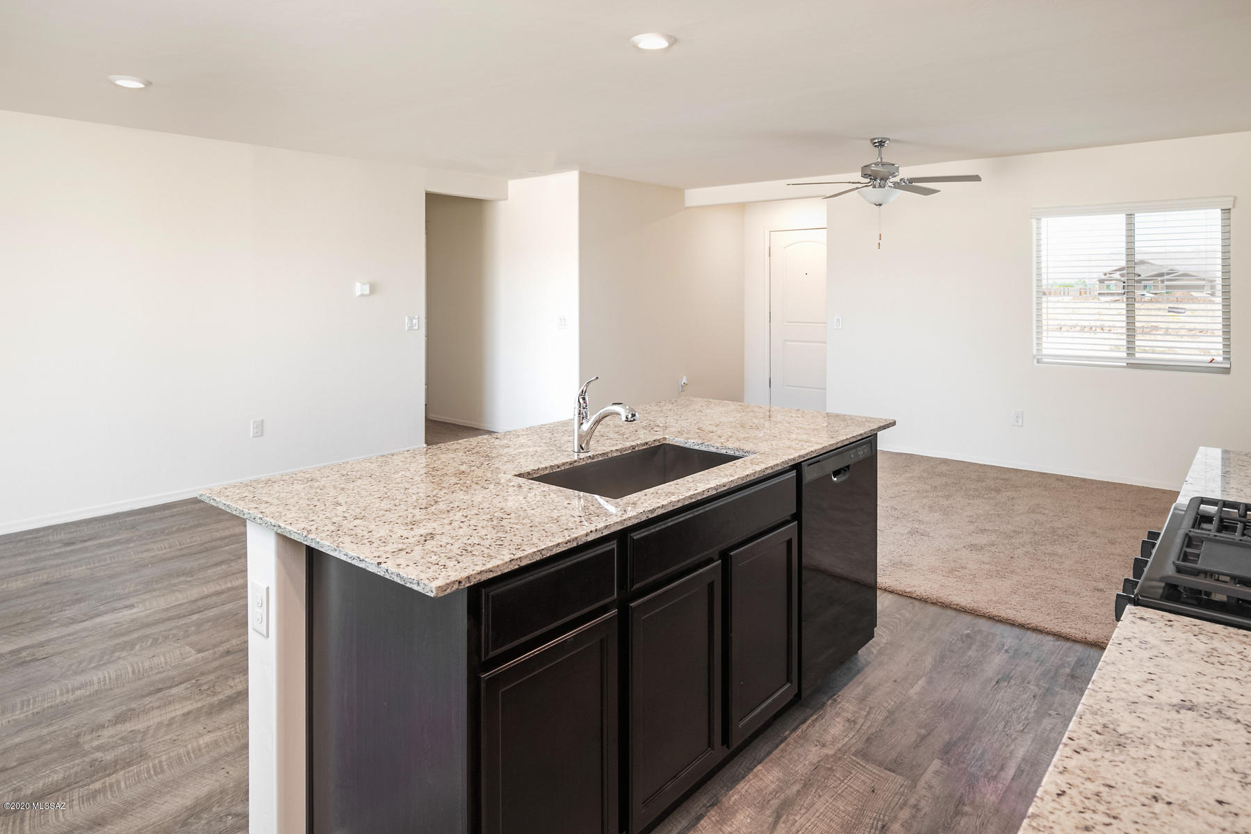 6971 South Draper Road Tucson, AZ 85757 - Photo 5 of 8 Gallery Image 5