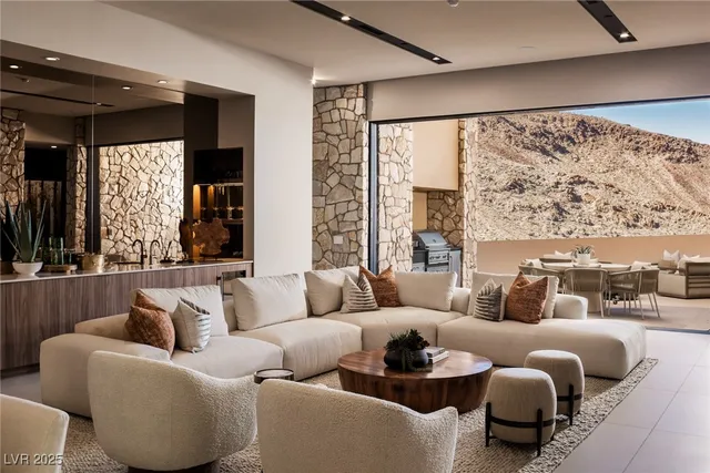 $4,120,000 | 2 Kaya Cyn Way, Unit 16, Henderson, NV 89012