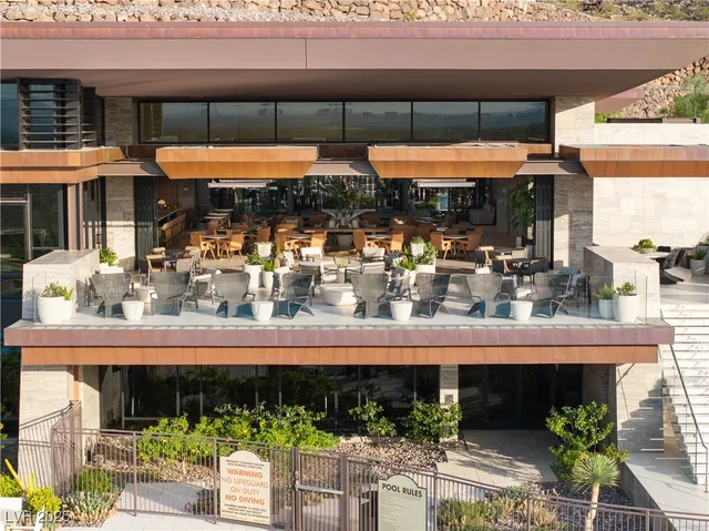 $4,120,000 | 2 Kaya Cyn Way, Unit 16, Henderson, NV 89012