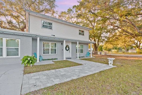 $399,900 | 301 20th Avenue Southwest, Vero Beach, FL 32962