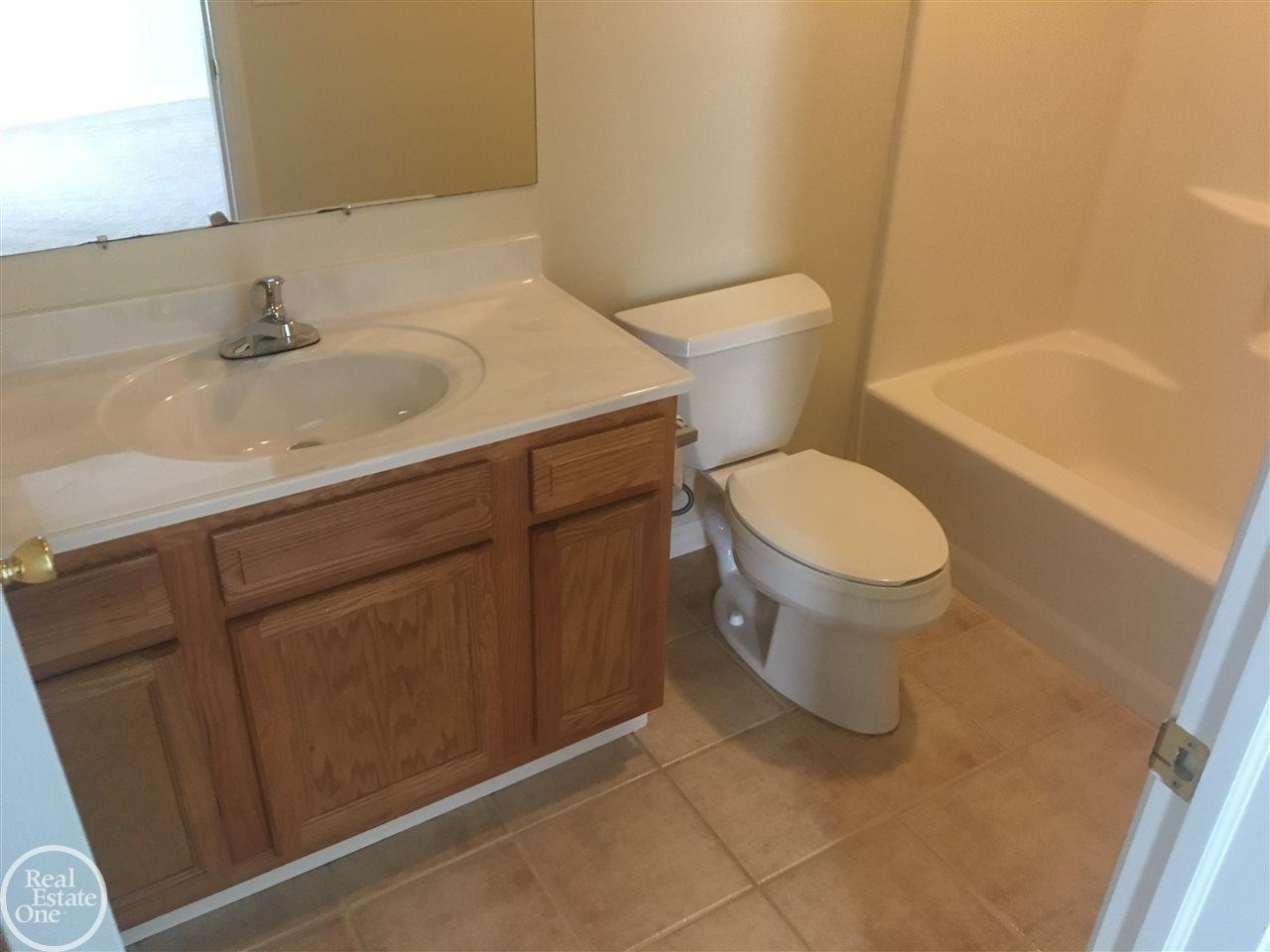 6062 Lapeer Road North Street, MI 48049 - Photo 21 of 28 31347185-20.JPG