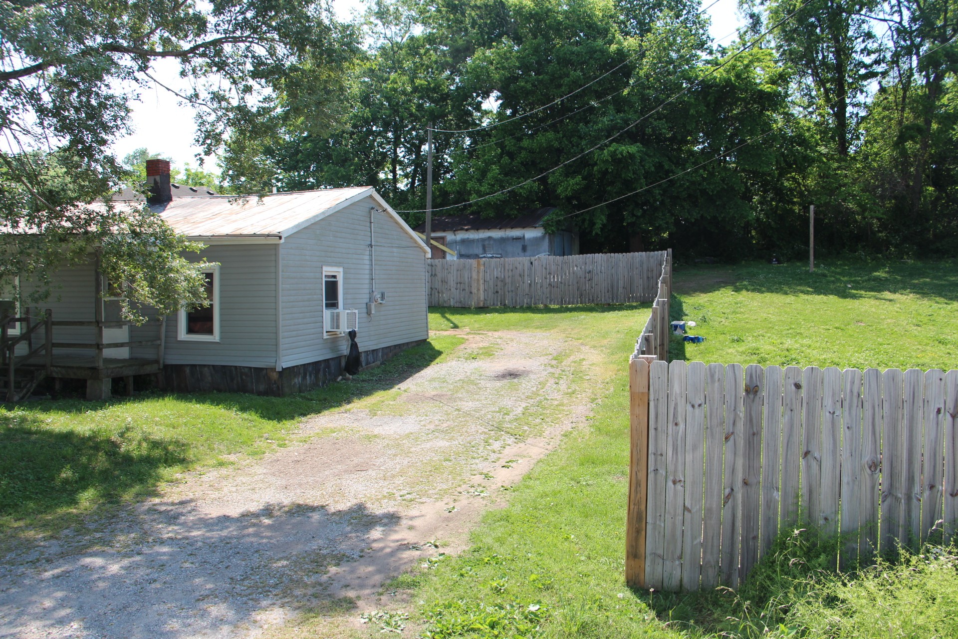 609 Dorris Street Springfield, TN 37172 - Photo 4 of 5 Gallery Image 4