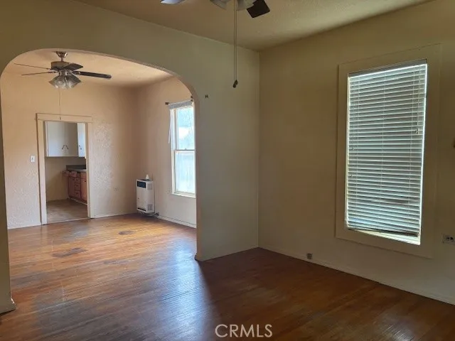 $499,999 | 115 North Victoria Avenue, Corona, CA 92879