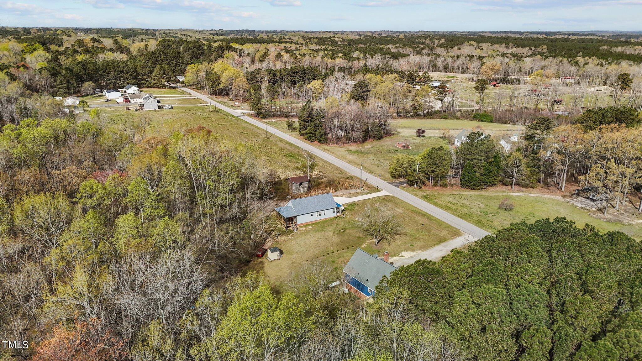 280 Davis Road Zebulon, NC 27597 - Photo 7 of 31 7-web-or-mls-DJI_20240223003356_0354