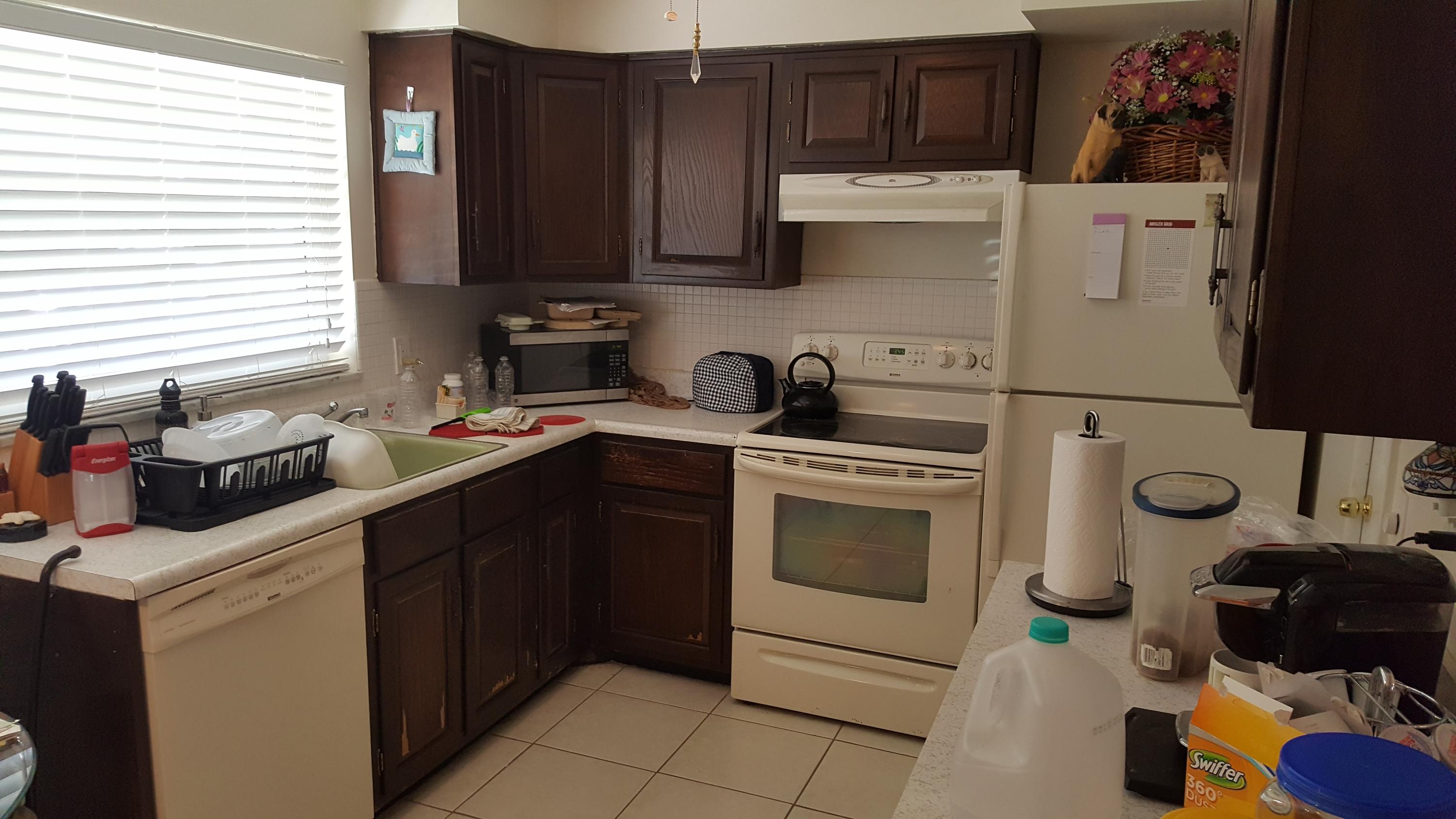 650 Southwest 12th Terrace Boca Raton, FL 33486 - Photo 7 of 13 KITCHEN