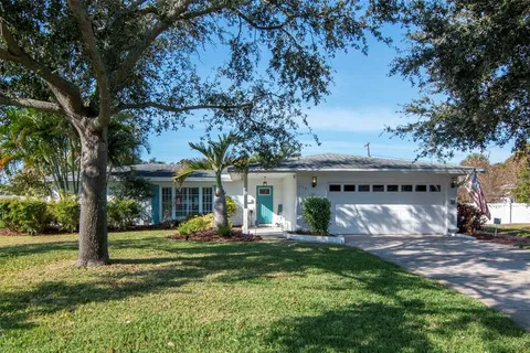 $825,000 | 3991 38th Way South, St. Petersburg, FL 33711