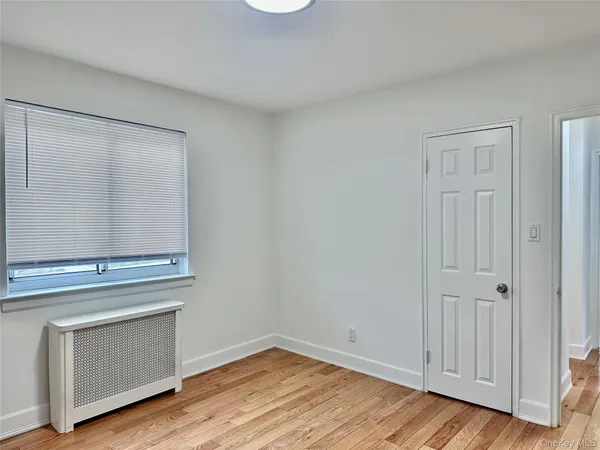 $3,000 | 255-55 75th Avenue, Unit GV31 | Glen Oaks