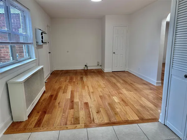 $3,000 | 255-55 75th Avenue, Unit GV31 | Glen Oaks
