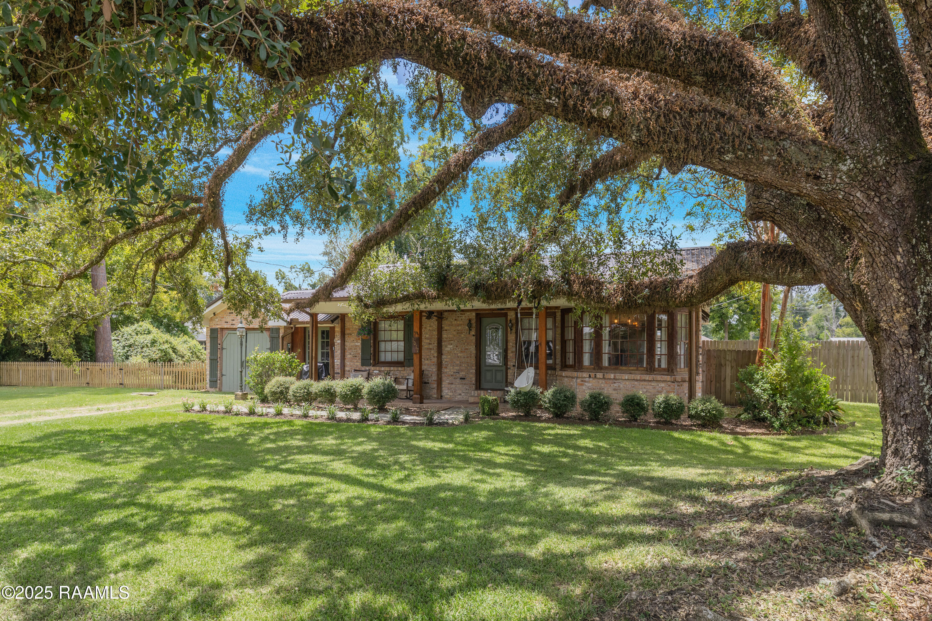 1017 Solomon Street Breaux Bridge, LA 70517 - Photo 2 of 35 1017 Solomon-1
