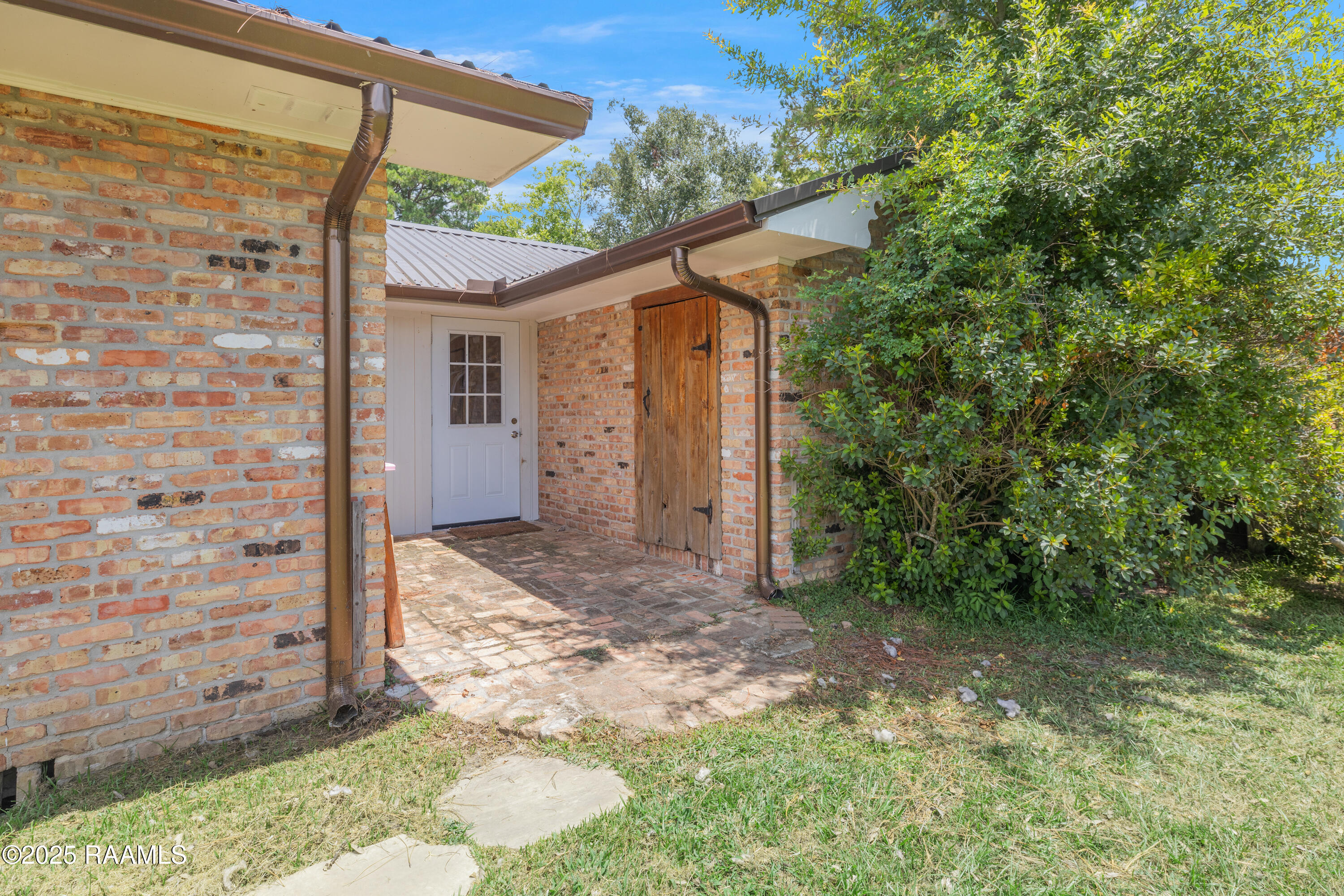 1017 Solomon Street Breaux Bridge, LA 70517 - Photo 30 of 35 1017 Solomon-29