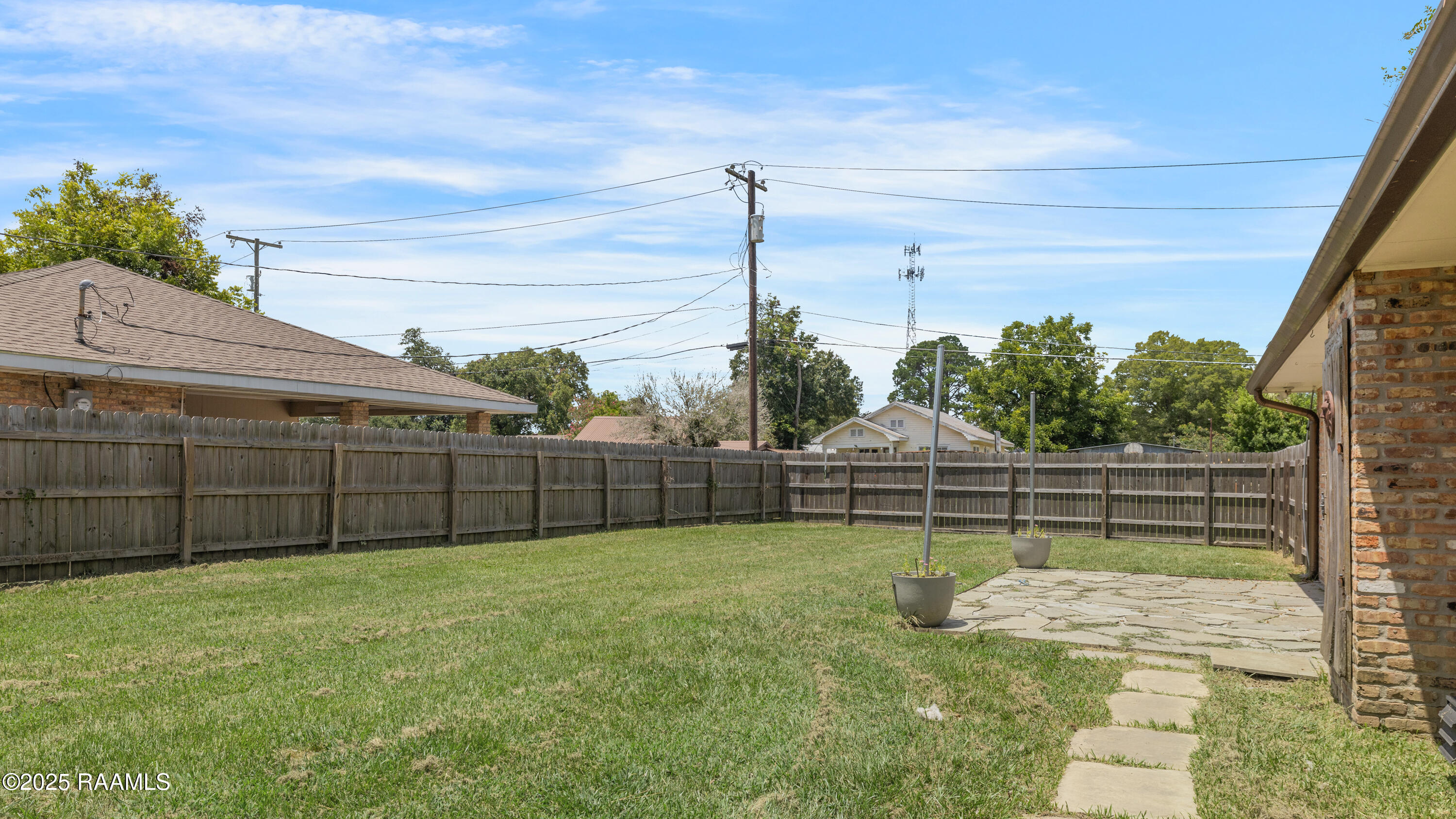 1017 Solomon Street Breaux Bridge, LA 70517 - Photo 31 of 35 1017 Solomon-30