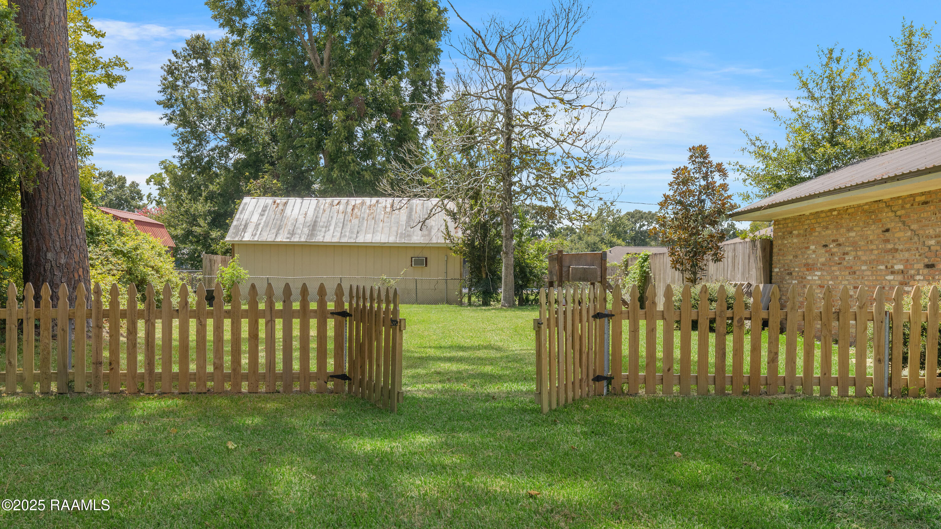 1017 Solomon Street Breaux Bridge, LA 70517 - Photo 32 of 35 1017 Solomon-32