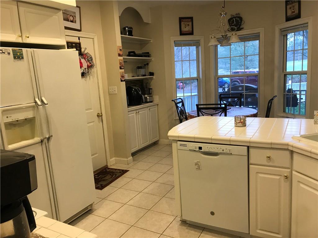 5761 West Ohio Ridge Road Columbus, IN 47201 - Photo 10 of 46 Gallery Image 10