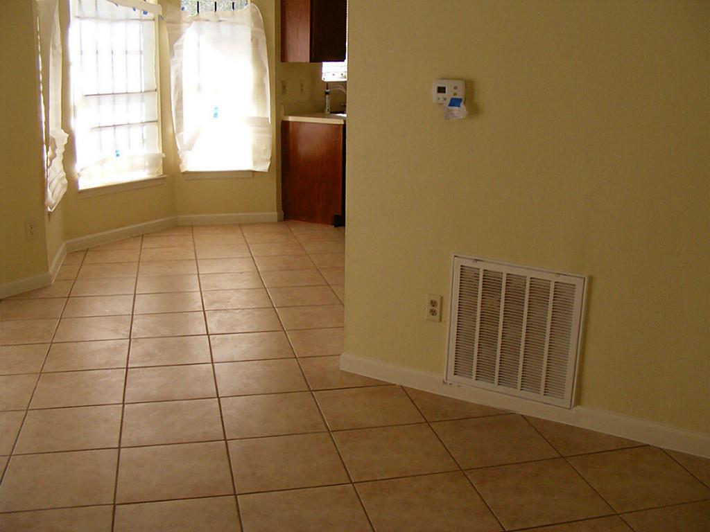 1615 Mosher Lane Houston, TX 77088 - Photo 8 of 10 a view of a livingroom and window