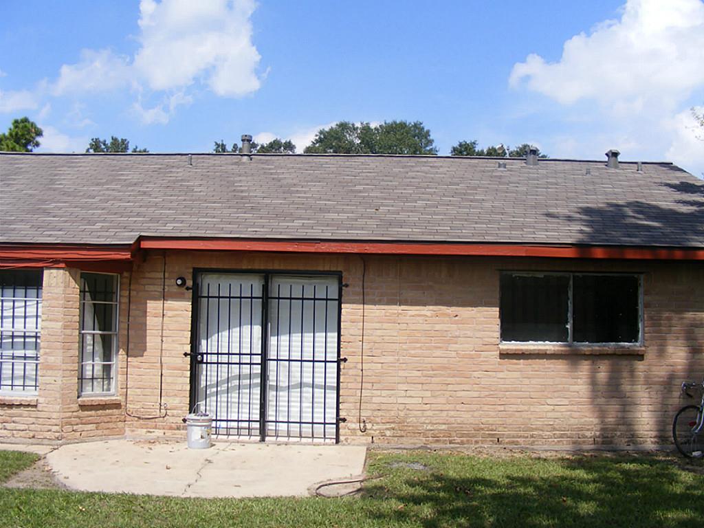 1615 Mosher Lane Houston, TX 77088 - Photo 10 of 10 a view of house with outdoor space